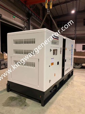 집을 위한 50HZ 27.5KVA 22KW 1500 RPM 디젤 엔진 발전기 주문 제작된 색